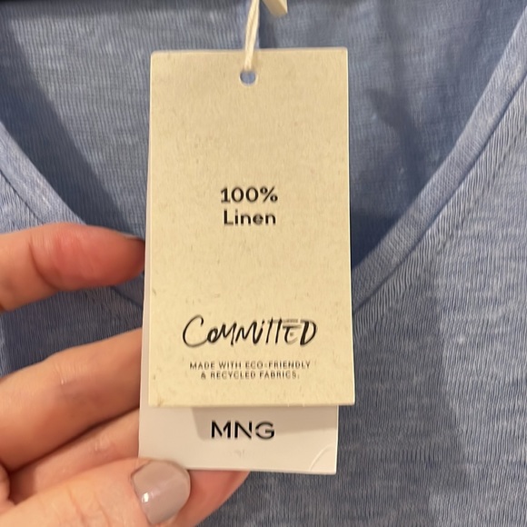 NWT Mango linen tee v-neck in periwinkle - Picture 3 of 6